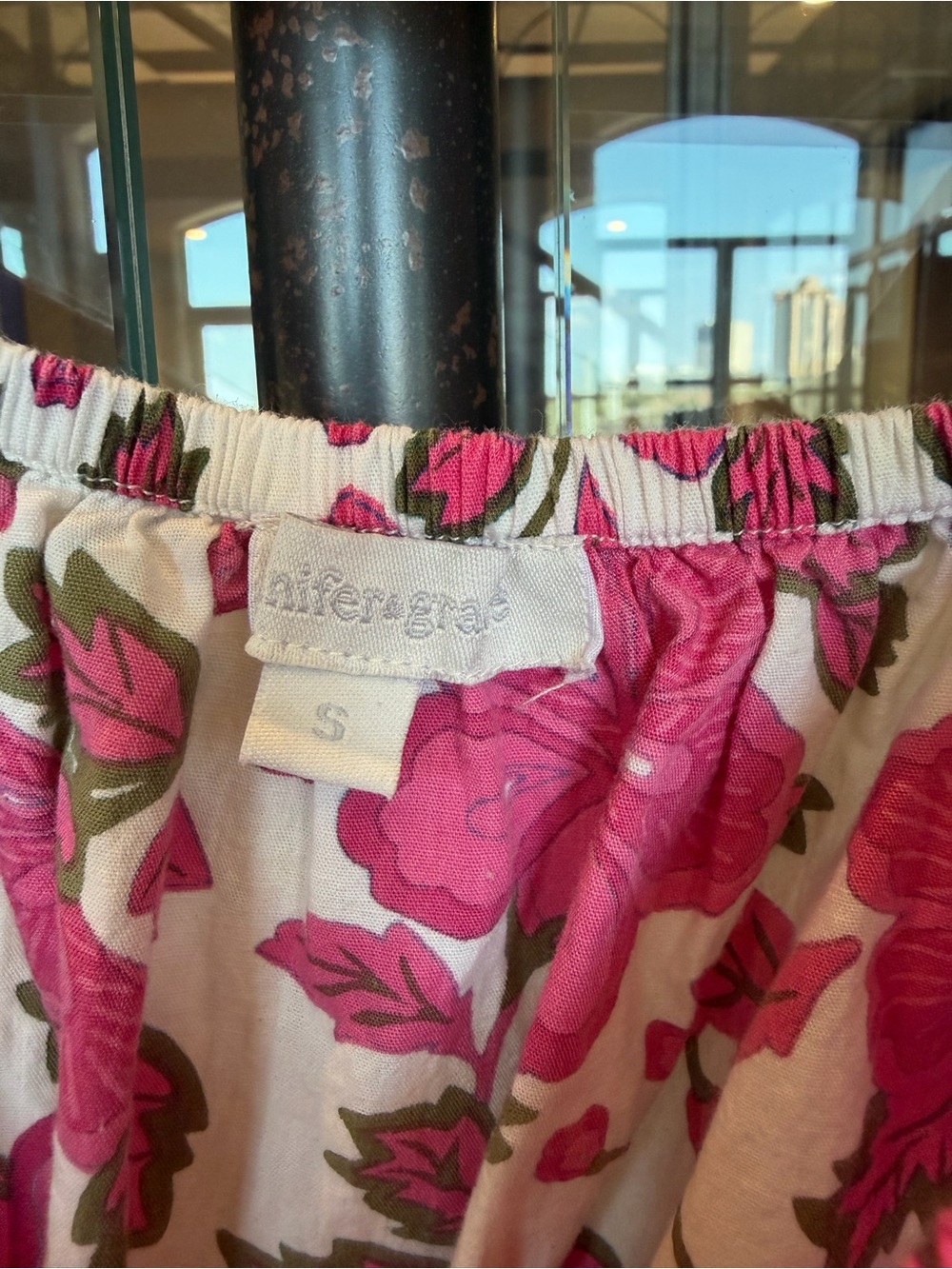 Jennifer & Grace - Pink Floral Feminine Ruffle Top - Picture 2 of 7